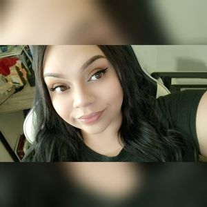 Meet your Posher, Anissa